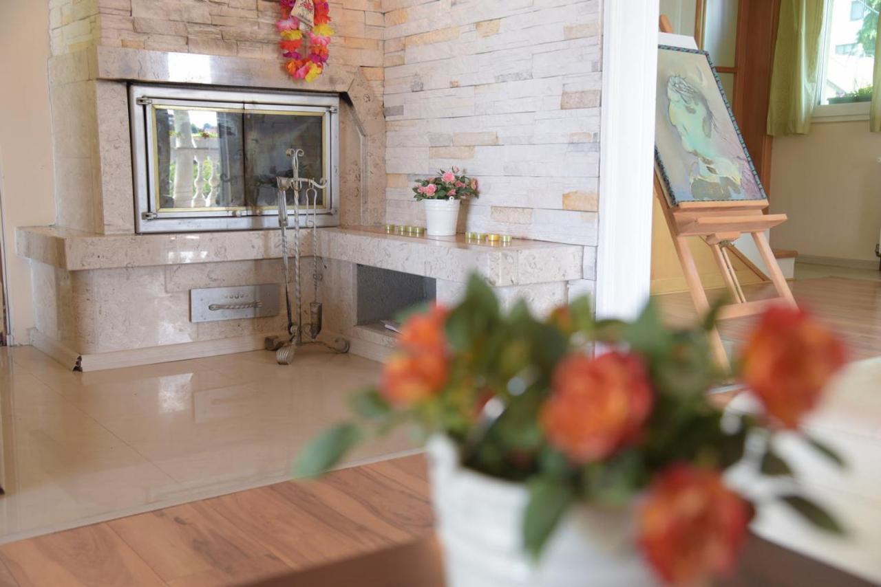 Vila Lily Villa Smederevo Ngoại thất bức ảnh