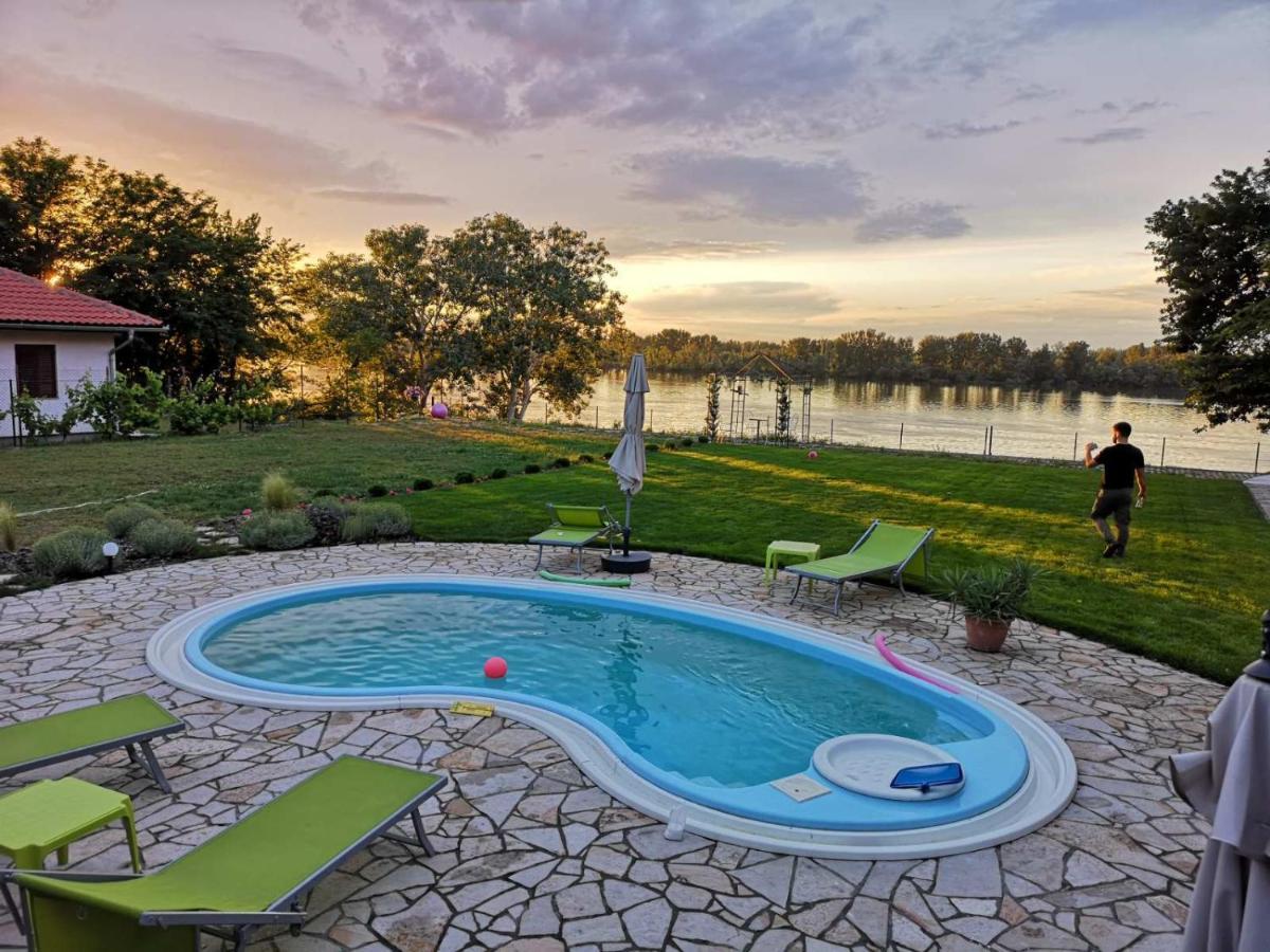 Vila Lily Villa Smederevo Ngoại thất bức ảnh