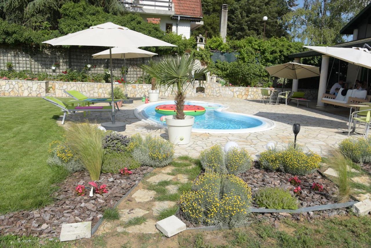 Vila Lily Villa Smederevo Ngoại thất bức ảnh